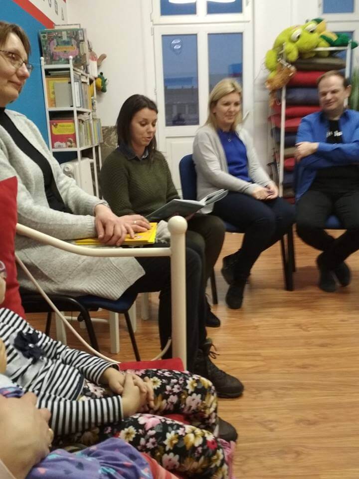 Czytanie książek Chodzież